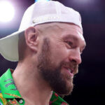 Fury risponde a Usyk via social