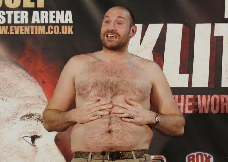 La pancia di Tyson Fury