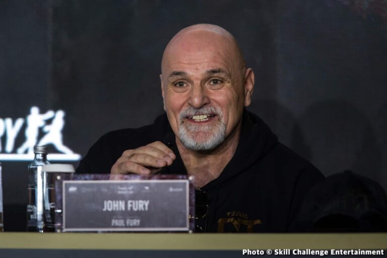 John Fury parla in un'intervista