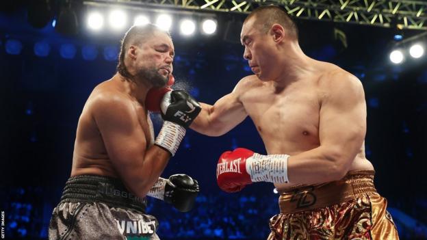 Zhilei Zhang batte Joe Joyce per ko