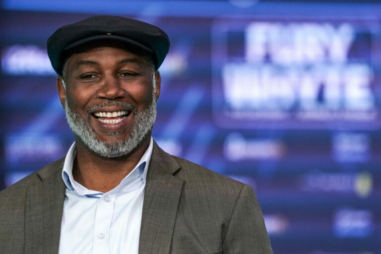 Lennox Lewis su Fury vs Usyk