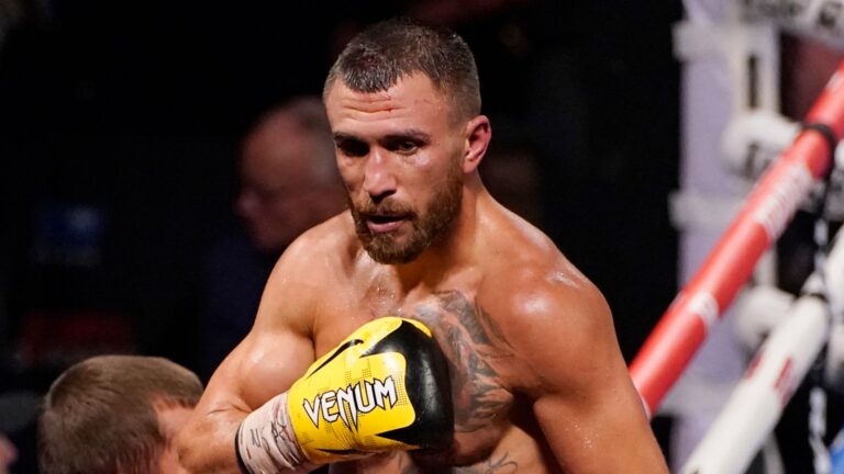 ritiro vasiliy lomachenko