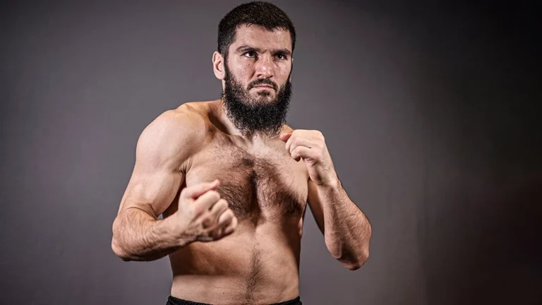 Beterbiev vs Nicholson-22 novembre