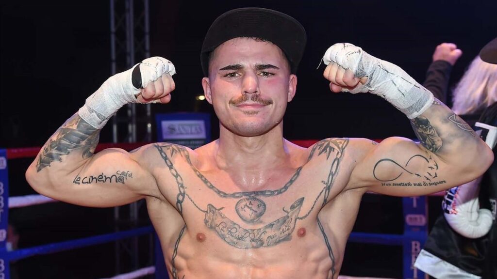 Michael Magnesi vs Magsayo