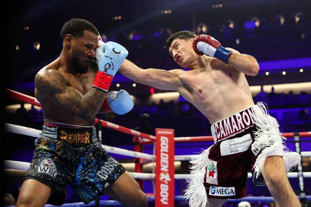 Zepeda batte Lamont Roach Kr è conquista la cintura wbc dei leggeri
